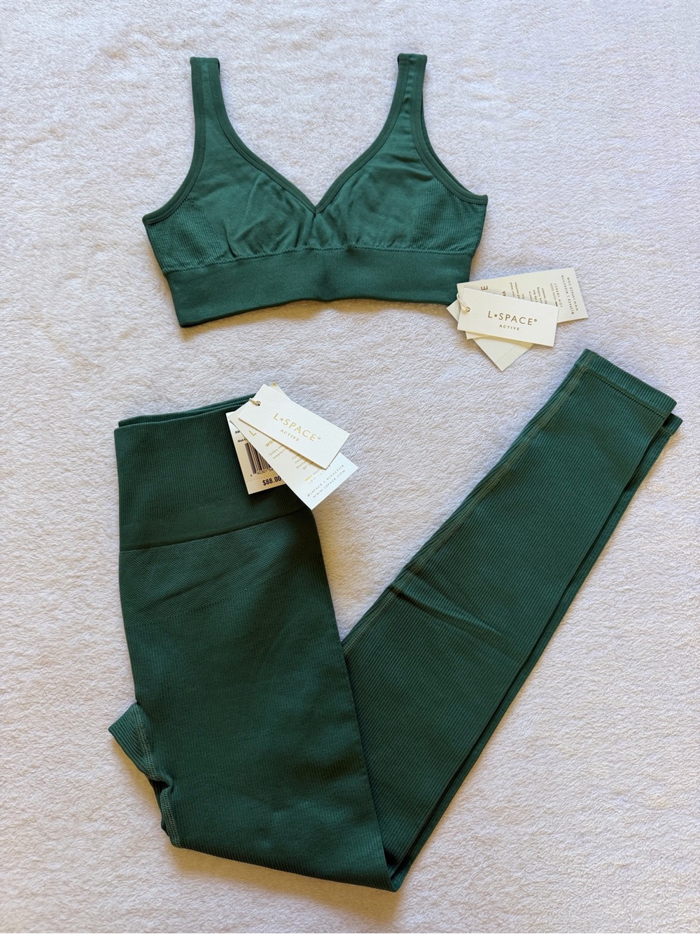 NWT L*Space Work It Seamless Sports Bra & Leggings, Cypress Green, Women's XS/S - Picture 2 of 16
